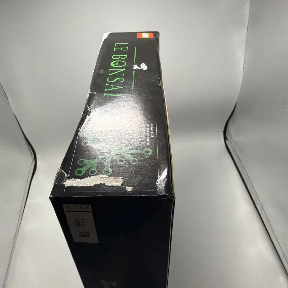 LEGO Botanicals Bonsai Tree Building Set - Picture 4 of 6